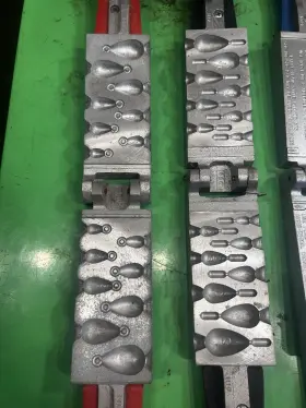 Do-it Be-8-m2 Do-it Lead Mold Bass Casting And Bell Lot