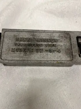 Do-it Bk-3-4 Do-it Corp. Bank Sinker Mold Model Bk 3-4 Makes 4 Ounce Sinkers Blue Handle