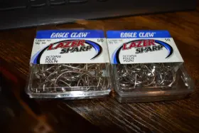 Eagle Claw 047708079341 2pc Lazer Sharp Stainless Steel Octopus Size 5 Hooks 50pk