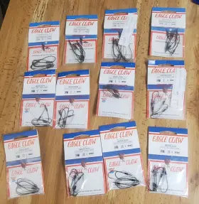 Eagle Claw 047708139946 Lot Of 12 249wa- 5pk Weedless Hook Size 1 2 And 3 60 Total Hooks Eagle Claw 047708139946 Lot Of 12 249wa- 5pk Weedless Hook Size 1 2 And 3 60 Total Hooks