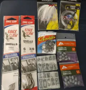 Eagle Claw 139-4 New Assorted Tsunami Gamakatsu Ozark Trail Fishing Hooks And Sinkers Eagle Claw 139-4 New Assorted Tsunami Gamakatsu Ozark Trail Fishing Hooks And Sinkers