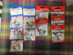 Eagle Claw 151wa-4/0 1/0 2/0 3/0 4/0 Shiner Hooks Various 50 Qty Eagle Claw 151wa-4/0 1/0 2/0 3/0 4/0 Shiner Hooks Various 50 Qty