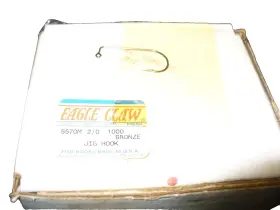 Eagle Claw 570m-1/0 1000 - 2/0 570 Bronze Jig Hooks For Do It Molds