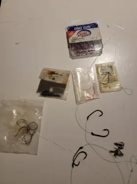 Eagle Claw 9a9cf76e-11e0-4ef8-9 Assorted Lot Of Small Fishing Hooks Lazer Sharp Eagle Claw 9a9cf76e-11e0-4ef8-9 Assorted Lot Of Small Fishing Hooks Lazer Sharp
