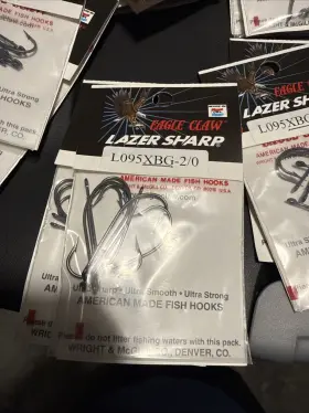 Eagle Claw L095xbg-3/0 26packseagle Lazer Sharp Barbed Fish Hooks -l095xbg 2/0 8 Hook Per Package