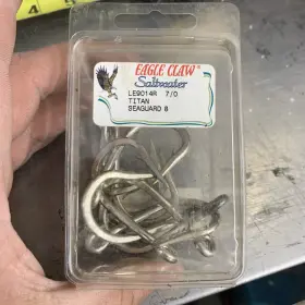 Eagle Claw Le9014r Saltwater 7/0 Titan Sea Guard Heavy Duty 8 Pack