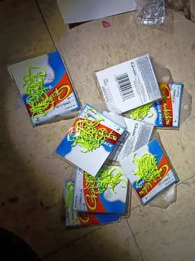 Gamakatsu 02608-c-25 Octopus Hook Size 4 Chartreuse-c-25 Colored Hooks Value Pack 8 Pc Lot