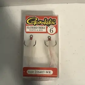 Gamakatsu 216407-wr 2 Feathered Treble Fish Hooks Size 6 Red And White Gamakatsu 216407-wr 2 Feathered Treble Fish Hooks Size 6 Red And White