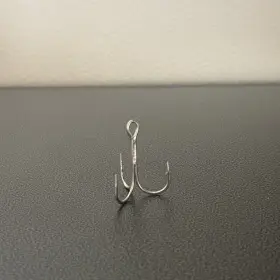 Gamakatsu 47012 #47012 Round Bend Treble Hook Size 2/0 Gamakatsu 47012 #47012 Round Bend Treble Hook Size 2/0