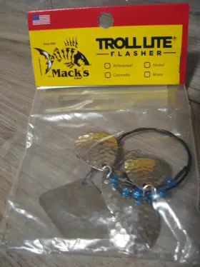 Macks Troll Lite 40823 24 Inch Flasher - Nickel Colorado Fishing Dodger Rig Macks Troll Lite 40823 24 Inch Flasher - Nickel Colorado Fishing Dodger Rig