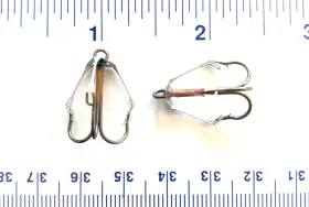 Matzuo 390021-8 25 Bronze Weedless Treble Hooks Size 8