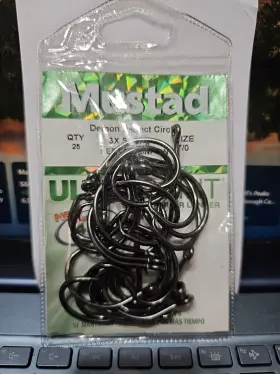 Mustad 023534411760 Demon Perfect Circle In-line 3x Strong - Black Nickel-size 7/0 Pack Of 25