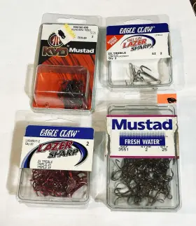 Mustad 023534422032 4 Box Misc. Aprox. 50 Treble Hooks Steel Sharp And Round Bend Size #2 Look Lot Kvd Mustad 023534422032 4 Box Misc. Aprox. 50 Treble Hooks Steel Sharp And Round Bend Size #2 Look Lot Kvd