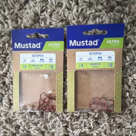 Mustad 10253jnp-rb 2 Packs Ultra Point Octopus Hooks Size 4 Red 10 Pack Reversed Mustad 10253jnp-rb 2 Packs Ultra Point Octopus Hooks Size 4 Red 10 Pack Reversed
