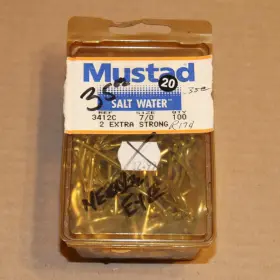 Mustad 3412c Over 50 Hooks 1pk 7/0 2x Strong Needle Eye Actual Count Is 71 Mustad 3412c Over 50 Hooks 1pk 7/0 2x Strong Needle Eye Actual Count Is 71
