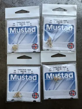 Mustad 3551-gl Gold Treble Hooks - Size 14 Lot Of 4 Packs 20