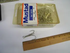 Mustad 3563dt9/025 3549ad 6/0 25ct Salt Water Treble Hook Norway