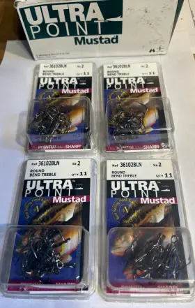Mustad 36102bln 4 New Packs Ultra Point Size 2 Round Bend Treble Fishing Hooks Mustad 36102bln 4 New Packs Ultra Point Size 2 Round Bend Treble Fishing Hooks