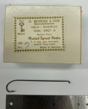Mustad 3907a Vintage 3907 A Size #2 Box Of 100. Special Long Shank. Awesome Streamer