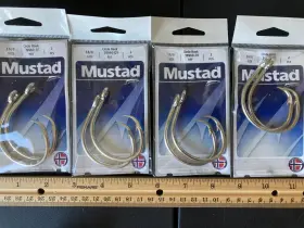 Mustad 39960-dt-16/0-2 8 Classic Circle Hooks Size 16/0 Curved In 4 Packs Of 2