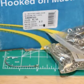 Mustad 412553 One Lot Of 100 34091d Open Eye # 5/0 Tinned Oshaughnessy Hook Mustad 412553 One Lot Of 100 34091d Open Eye # 5/0 Tinned Oshaughnessy Hook