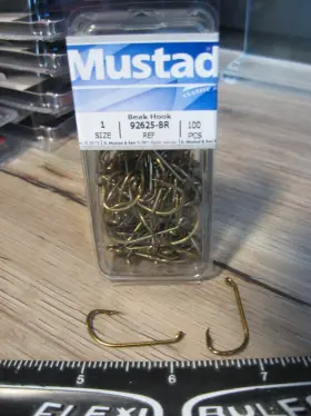Mustad 92625-br-1 Rare 100 Bronze Beak Fish Hooks - 92625 Size 1 Pulaski Salmon Fishing