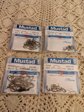Mustad R73-9671 Four Packs Fly Fish Sz 6 Other Assorted See Pictures