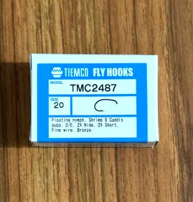 Tiemco 052857411348 100 Fly Tying Hooks Tmc 2487 Size 20