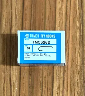 Tiemco 052857412024 100 Fly Tying Hooks Tmc 5262 Size 18