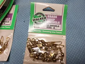 Walker Bss5 12 Pack #5 Brass Snap Swivels Trout Fishing Walker Bss5 12 Pack #5 Brass Snap Swivels Trout Fishing